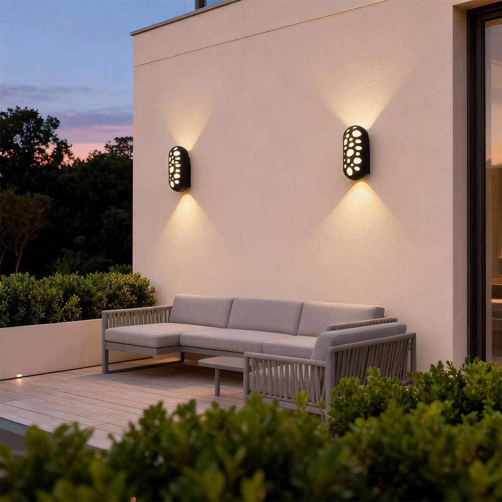 WINTERBOURNE LED DUAL-FACED OUTDOOR SCONCE