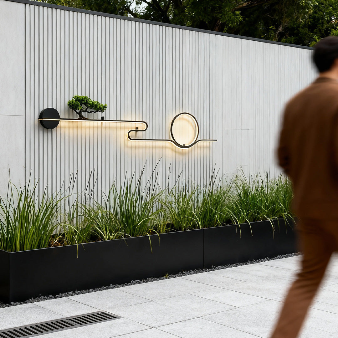 WINTERBOURNE VINTAGE FOREST LED OUTDOOR SCONCE