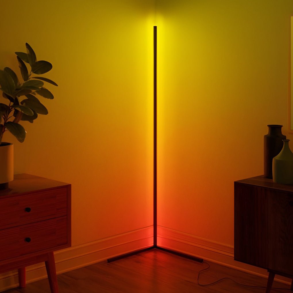 WINTERBOURNE MULTI-HUE LED CORNER LANTERN