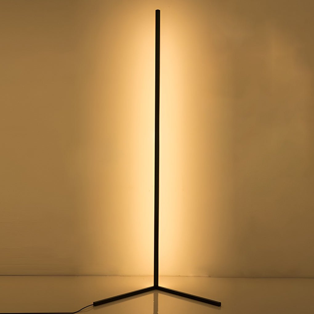 WINTERBOURNE MULTI-HUE LED CORNER LANTERN