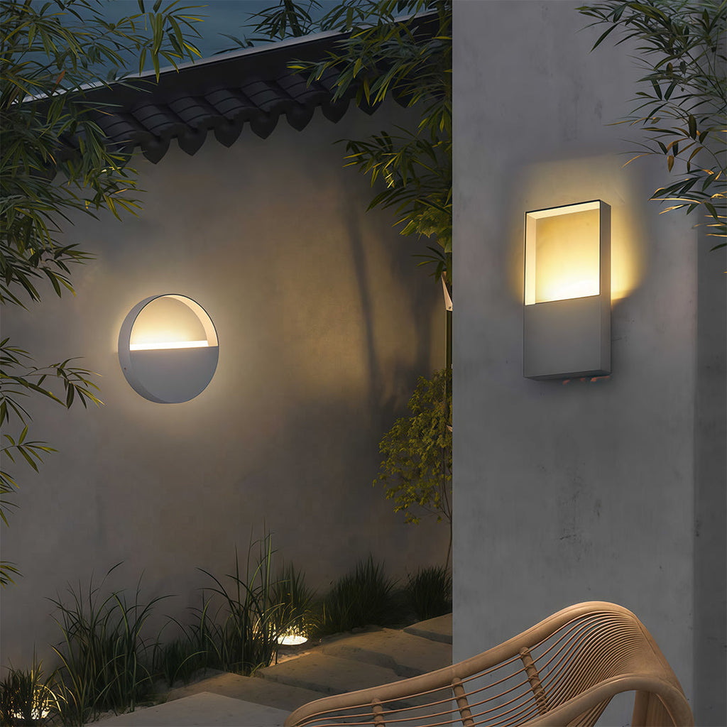 WINTERBOURNE OUTDOOR LED WALL LANTERN