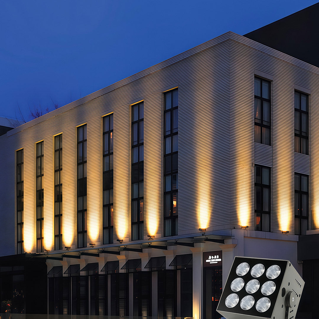 WINDSOR SQUARE OUTDOOR LED WASH LIGHT WITH NARROW BEAM