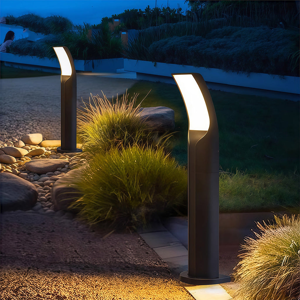 RAVENHURST BLACKSTONE OUTDOOR WALL LANTERN