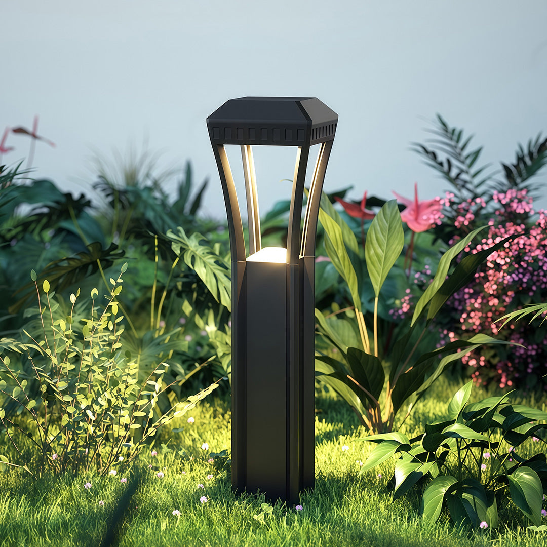 FARNWORTH GEOMETRIC OUTDOOR BOLLARD LUMINAIRE