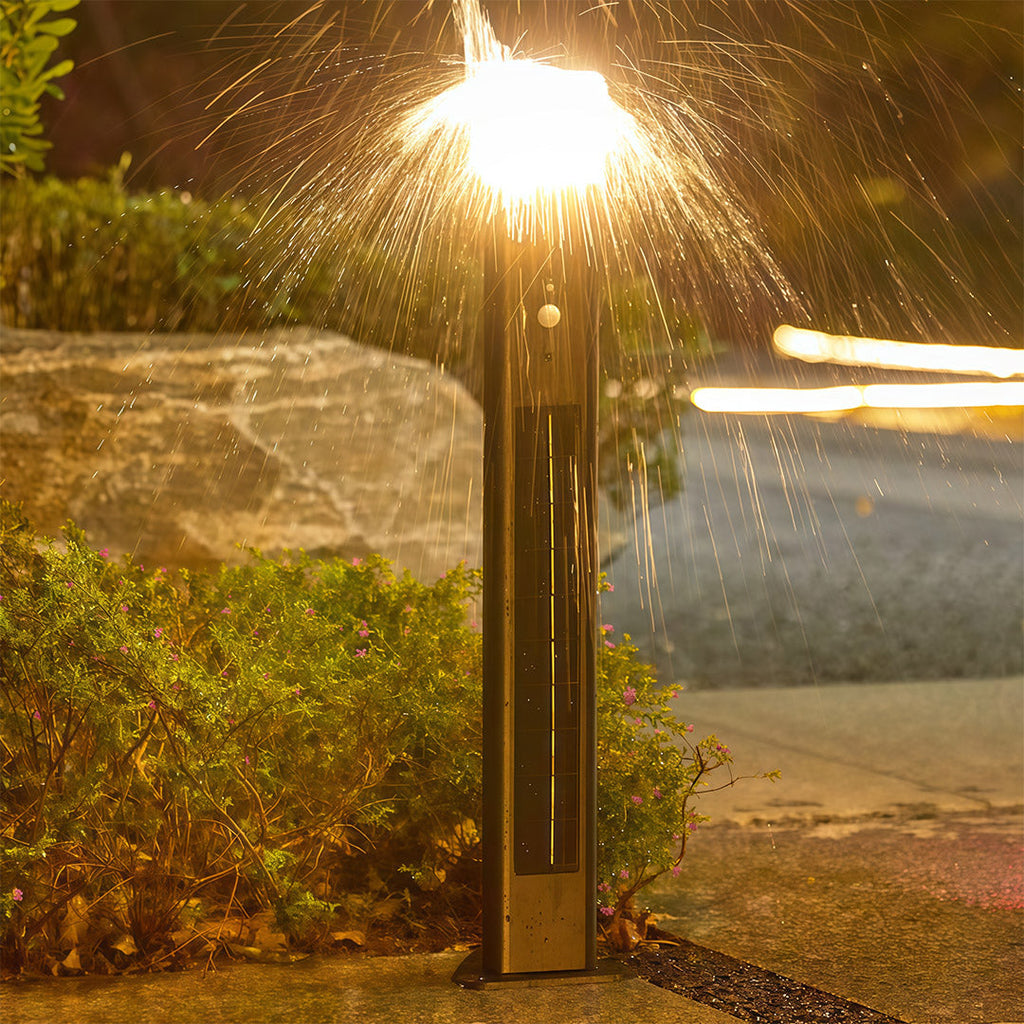 WINTERBORNE SOLAR-POWERED GARDEN BOLLARD LANTERN