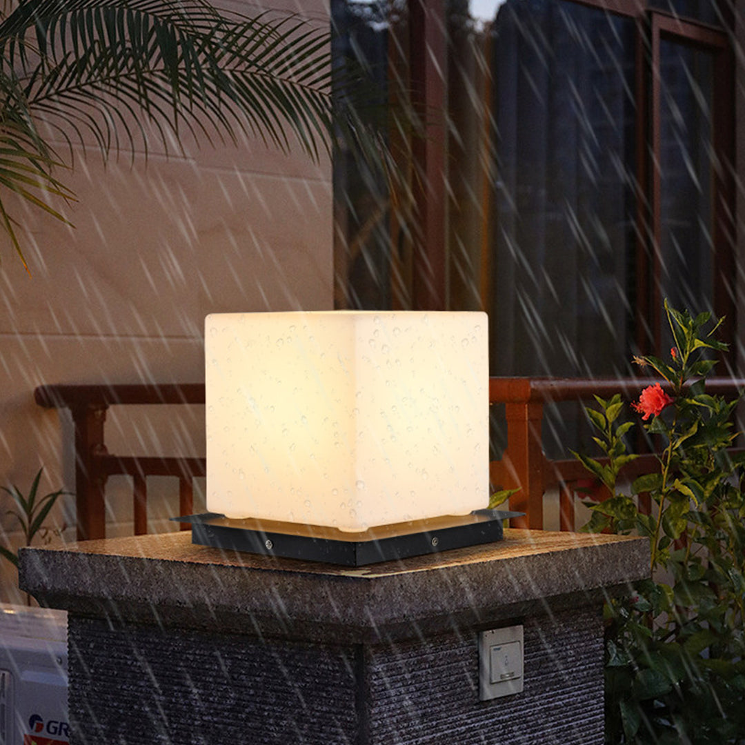WINCHESTER AQUAPROOF OUTDOOR COLUMN LIGHTS WITH POLYETHYLENE SHADE
