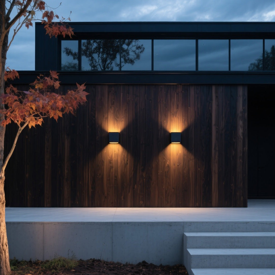 WINTERBOURNE CAST ALUMINUM OUTDOOR SCONCE WITH WATER-RESISTANT FINISH
