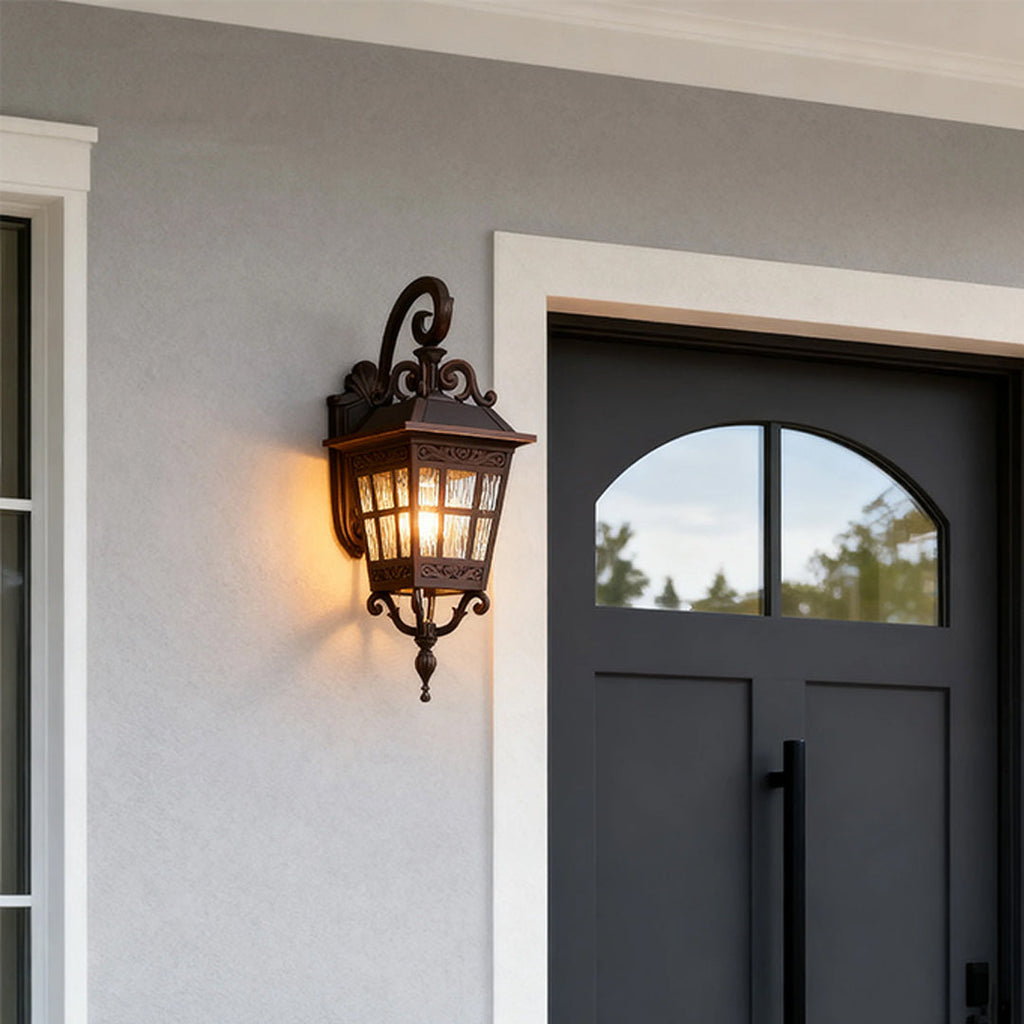 WINDSOR GARDEN SHIELD WALL SCONCE