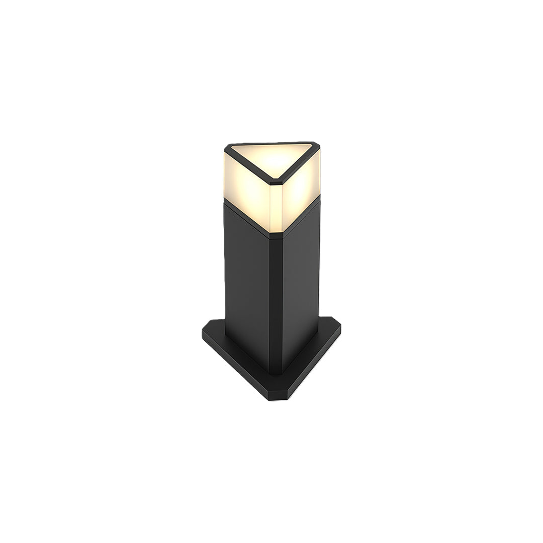 WINTHROP RAINPROOF LED PATHLIGHT WITH MODERN AESTHETIC