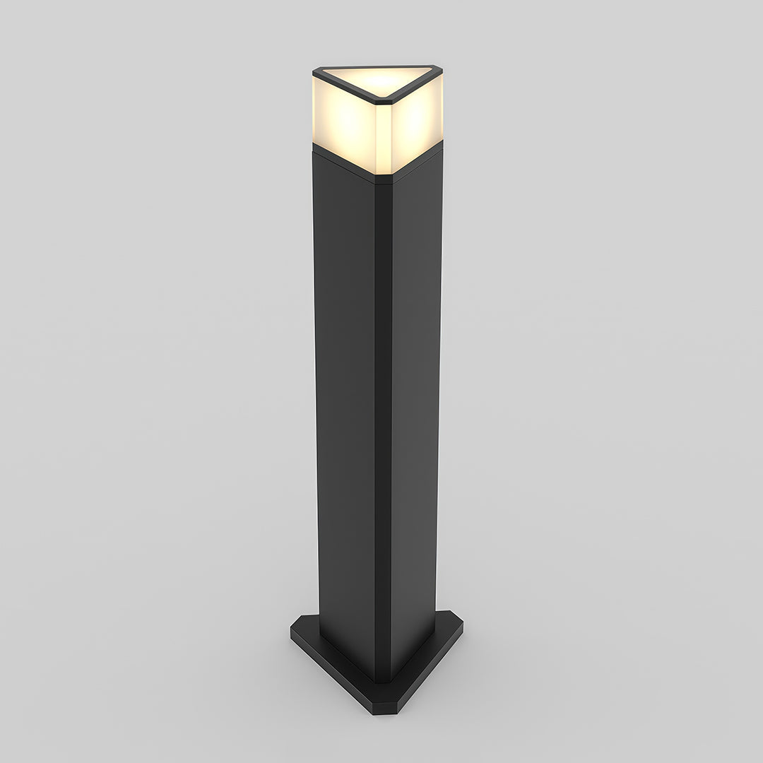 WINTHROP RAINPROOF LED PATHLIGHT WITH MODERN AESTHETIC