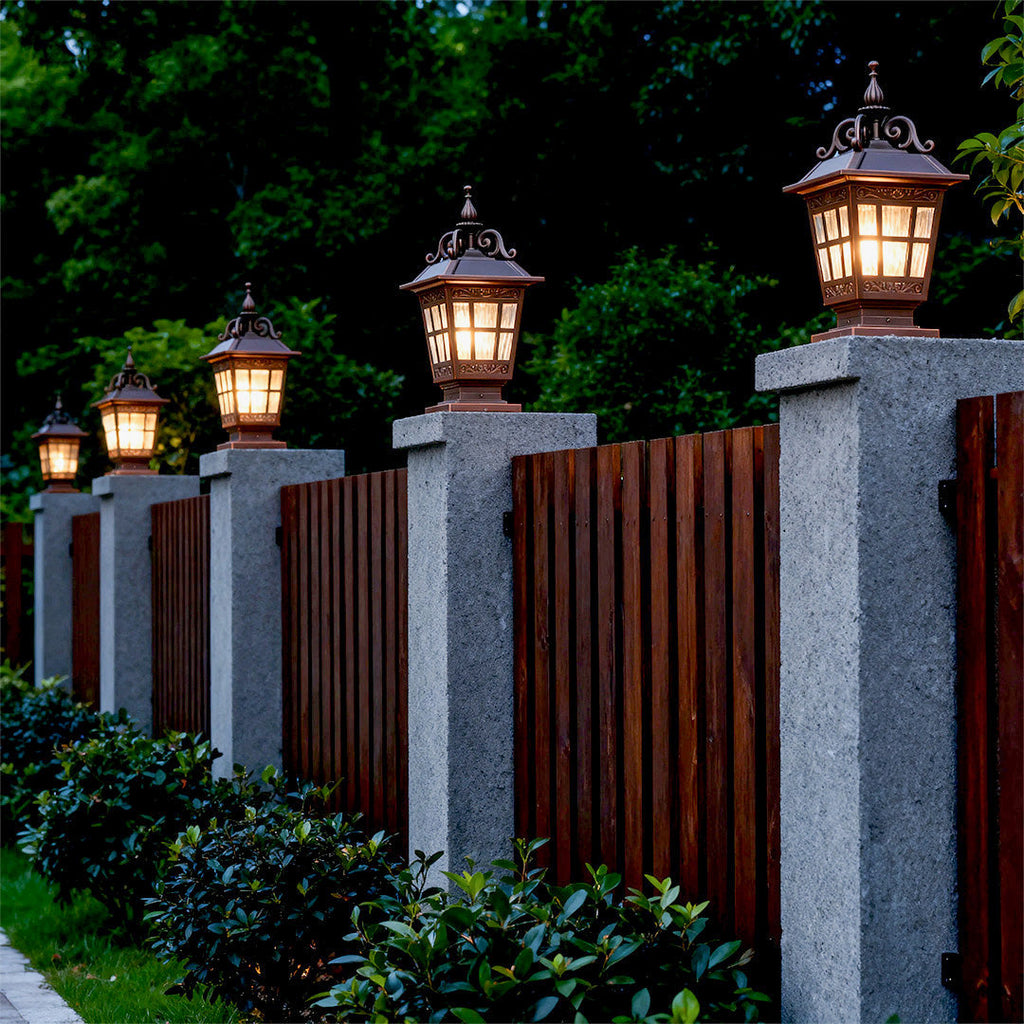 RAVENSWOOD WEATHERPROOF ALUMINUM GARDEN COLUMN LIGHT