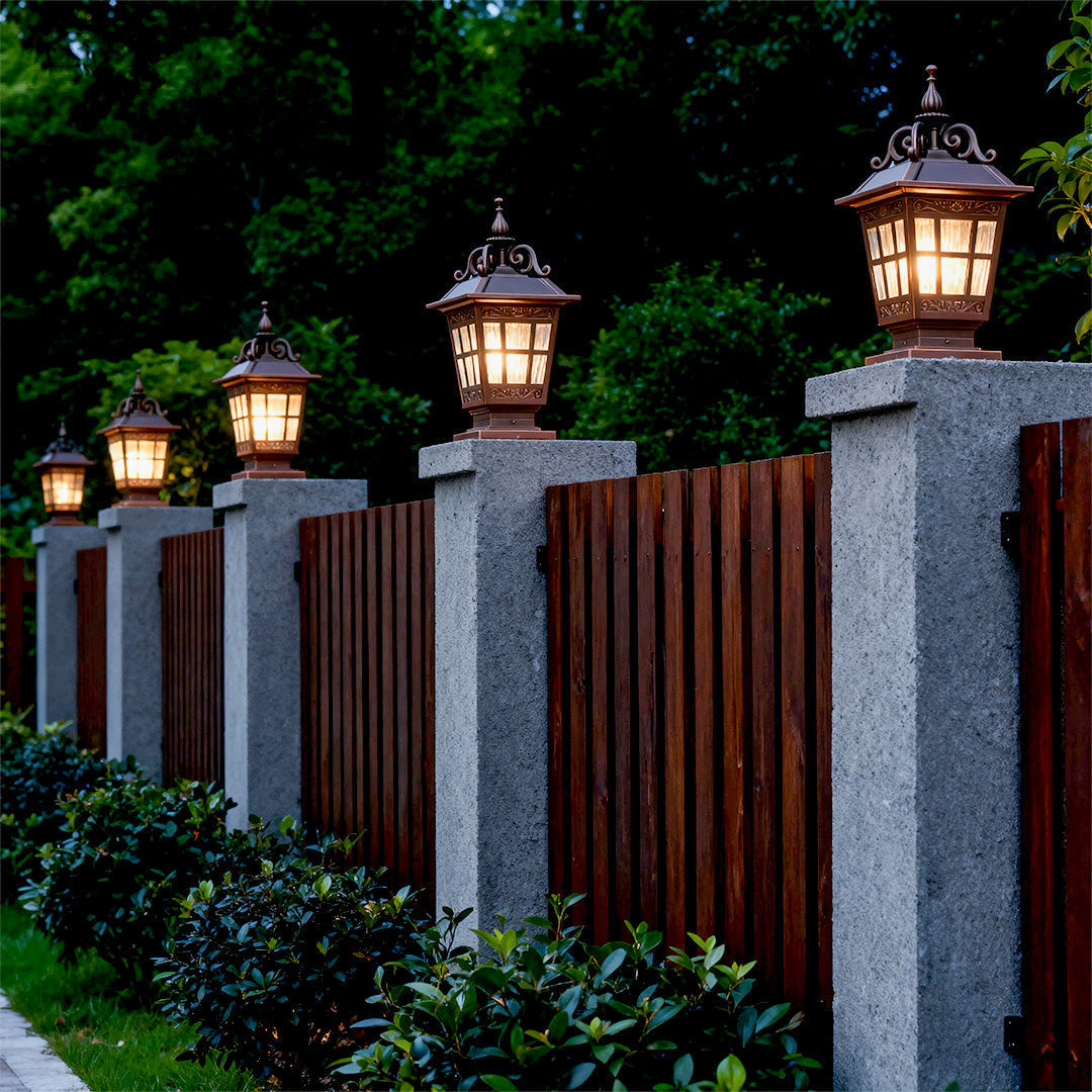 RAVENSWOOD WEATHERPROOF ALUMINUM GARDEN COLUMN LIGHT