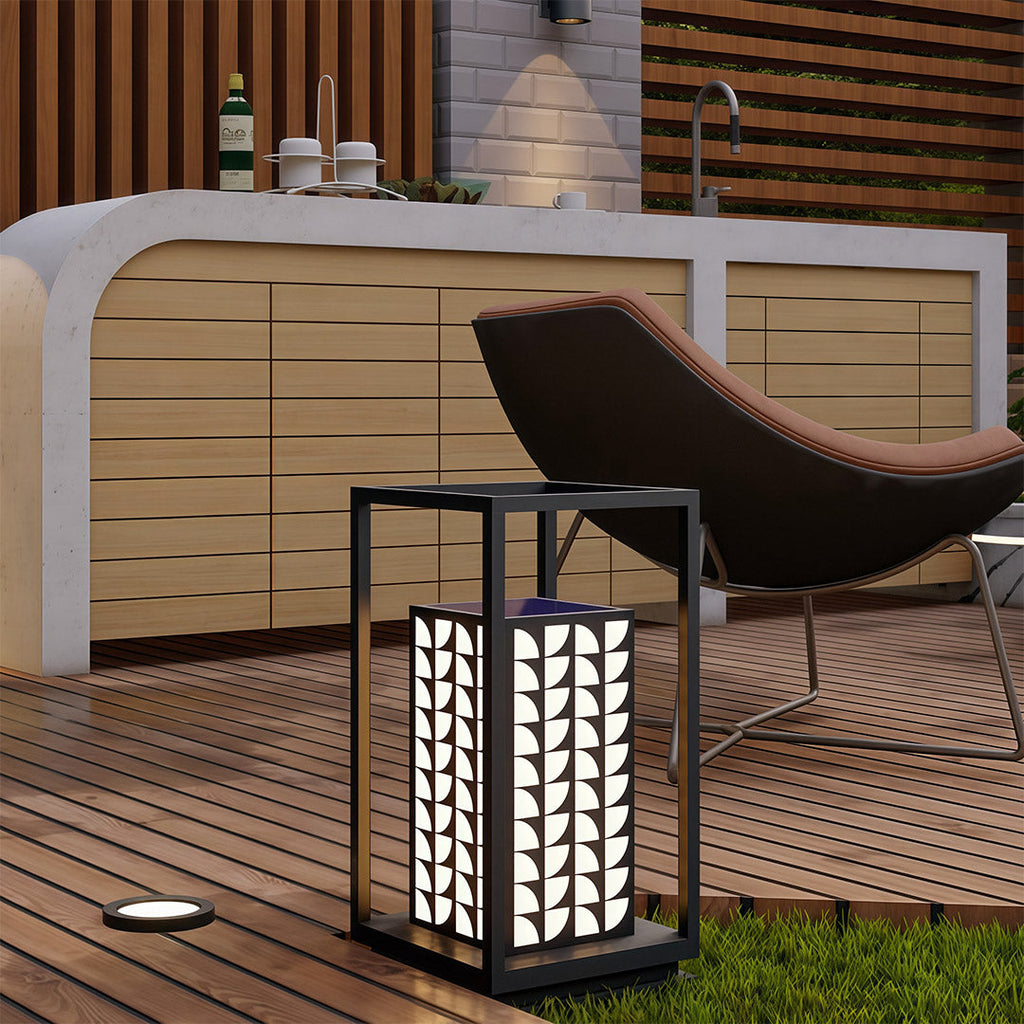 THORNBURY WEATHERPROOF GARDEN ILLUMINATOR