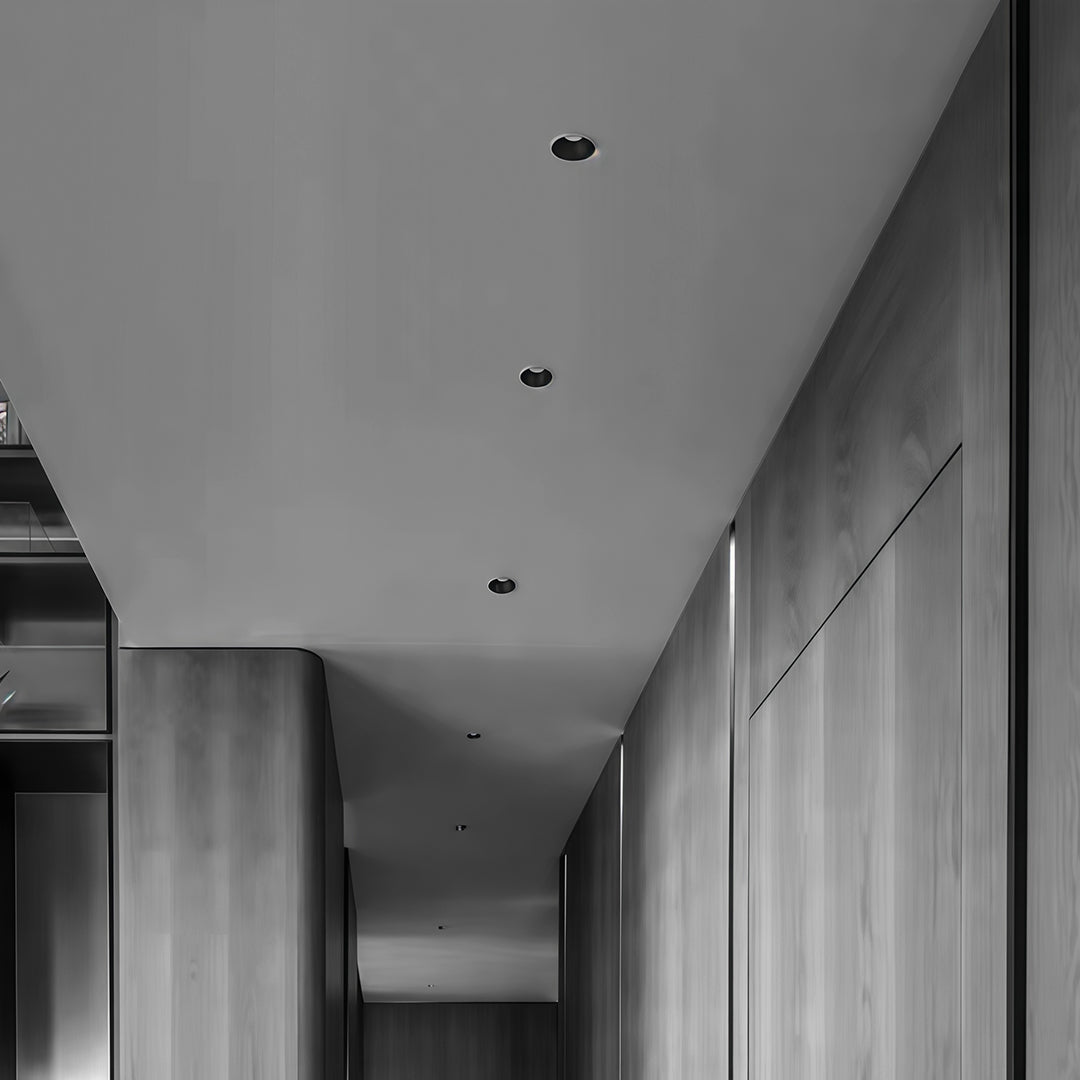 THORNBURY ALUMINUM RECESSED LED DOWNLIGHT WITH ANTI-GLARE TECHNOLOGY