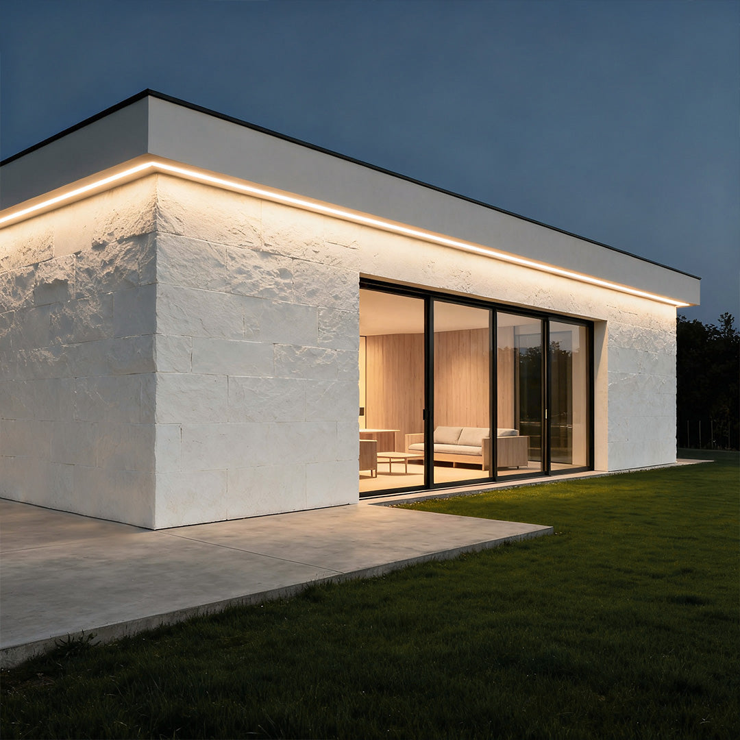WINDSOR RAY ROTATABLE OUTDOOR LINEAR ILLUMINATOR