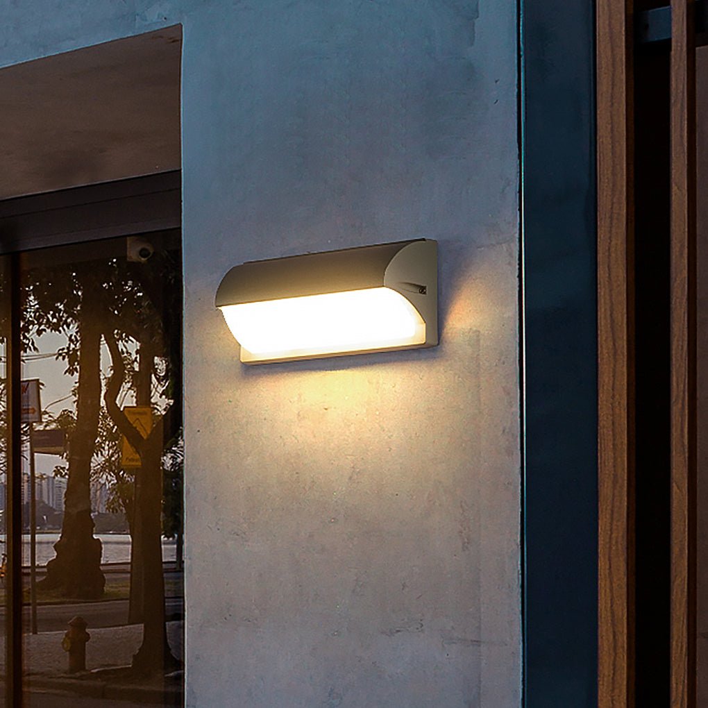 RAVENHURST MODERN WATER-RESISTANT OUTDOOR WALL SCONCE FOR VILLA PATIOS