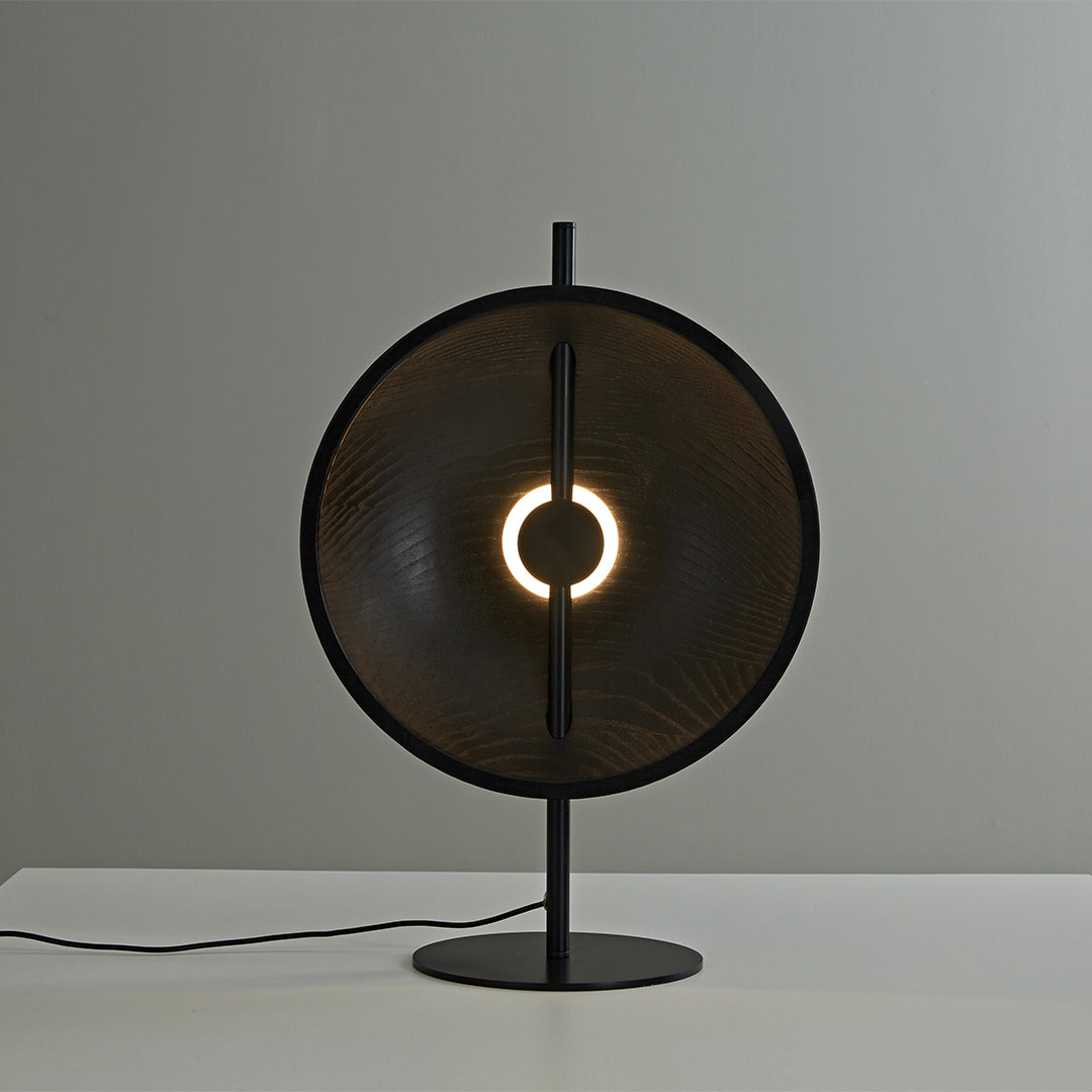BRACKENWOOD SCULPTURAL LAMP OF NATURAL FLAIR