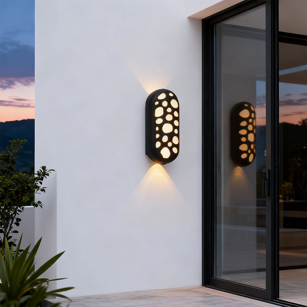 WINTERBOURNE LED DUAL-FACED OUTDOOR SCONCE