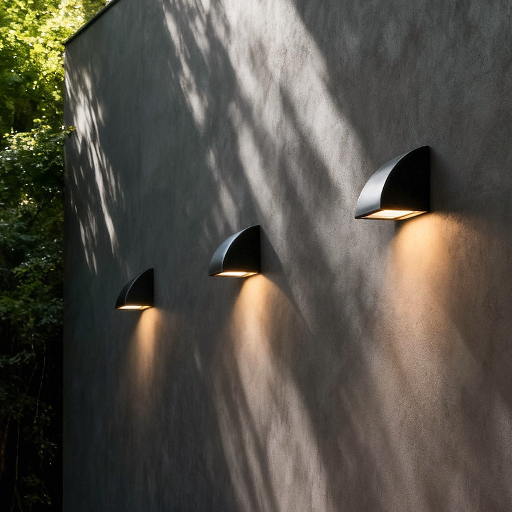 CHISWICK WEATHERPROOF LED OUTDOOR SCONCE