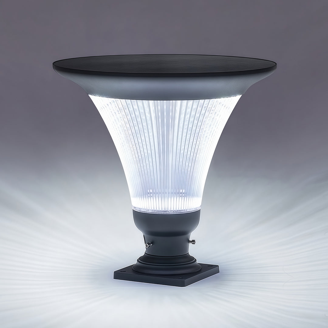 ALDERSON RUSTIC GARDEN TORCH WITH WATERPROOF BRIGHTNESS