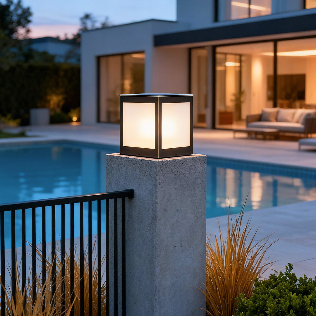 WINCHESTER COPPER-FINISHED GLASS SQUARE OUTDOOR COLUMN LIGHT