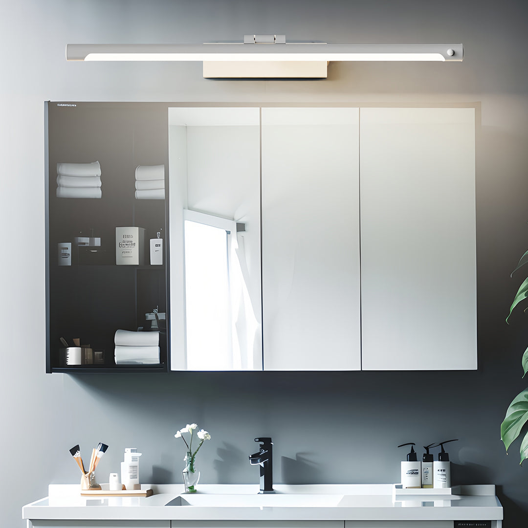 WINTHORPE WHITE ACRYLIC LINEAR BATHROOM ILLUMINATION