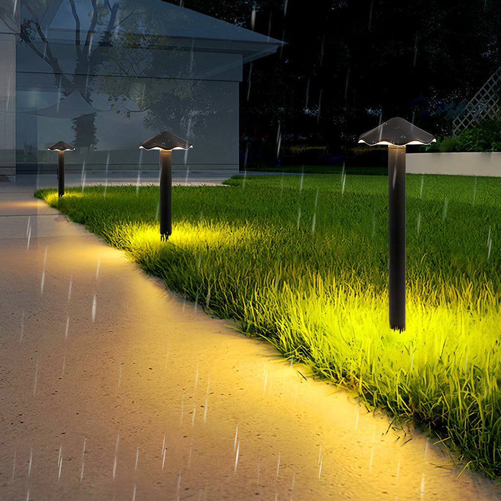 WINTERBOURNE METAL CANOPY GARDEN LANTERNS