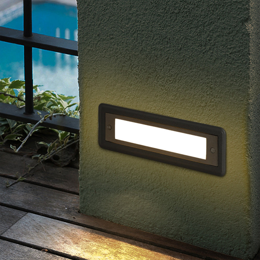WINDSOR GLOW LED STEP ILLUMINATORS