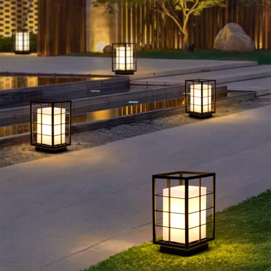 RAVENSDALE JAPANESE INFLUENCE OUTDOOR LANTERN, WEATHERPROOF GARDEN ILLUMINATION