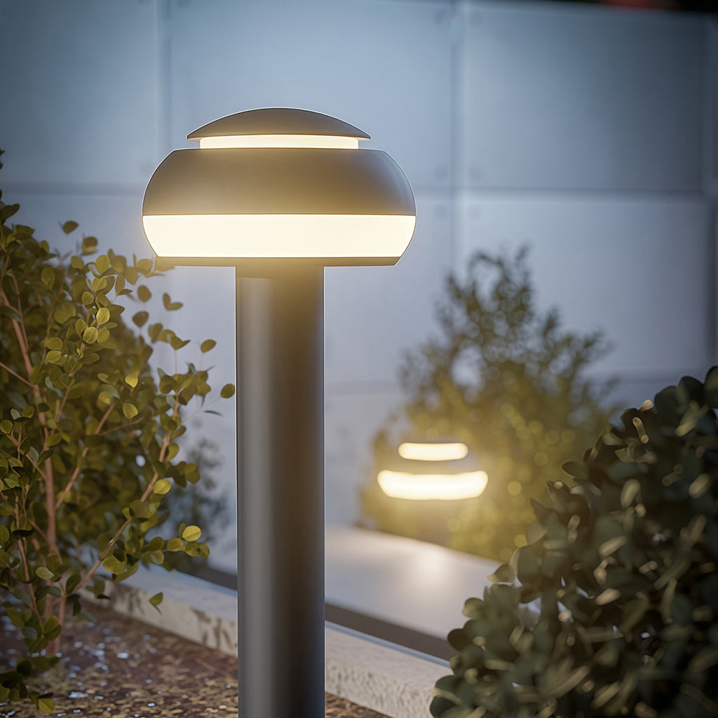 WINDSOR GROVE WEATHER-RESISTANT MUSHROOM GARDEN LANTERN