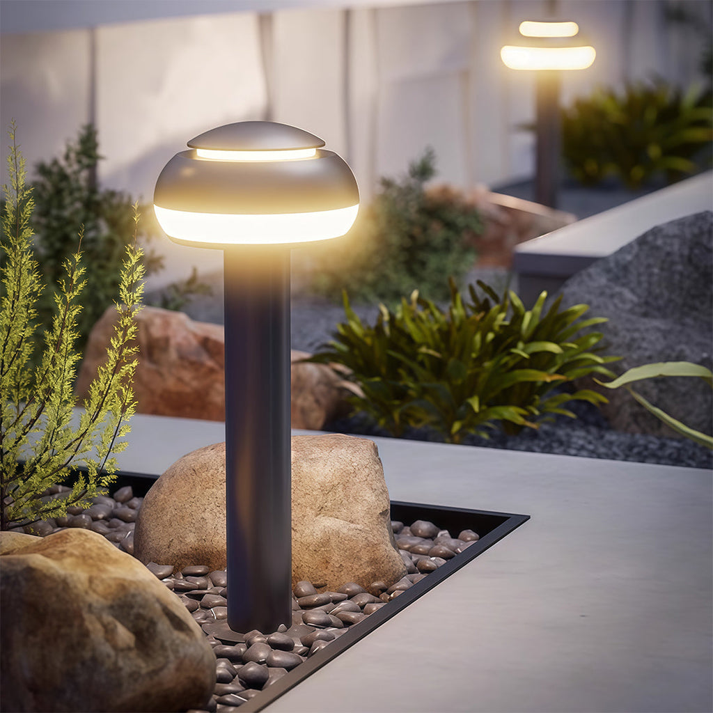WINDSOR GROVE WEATHER-RESISTANT MUSHROOM GARDEN LANTERN