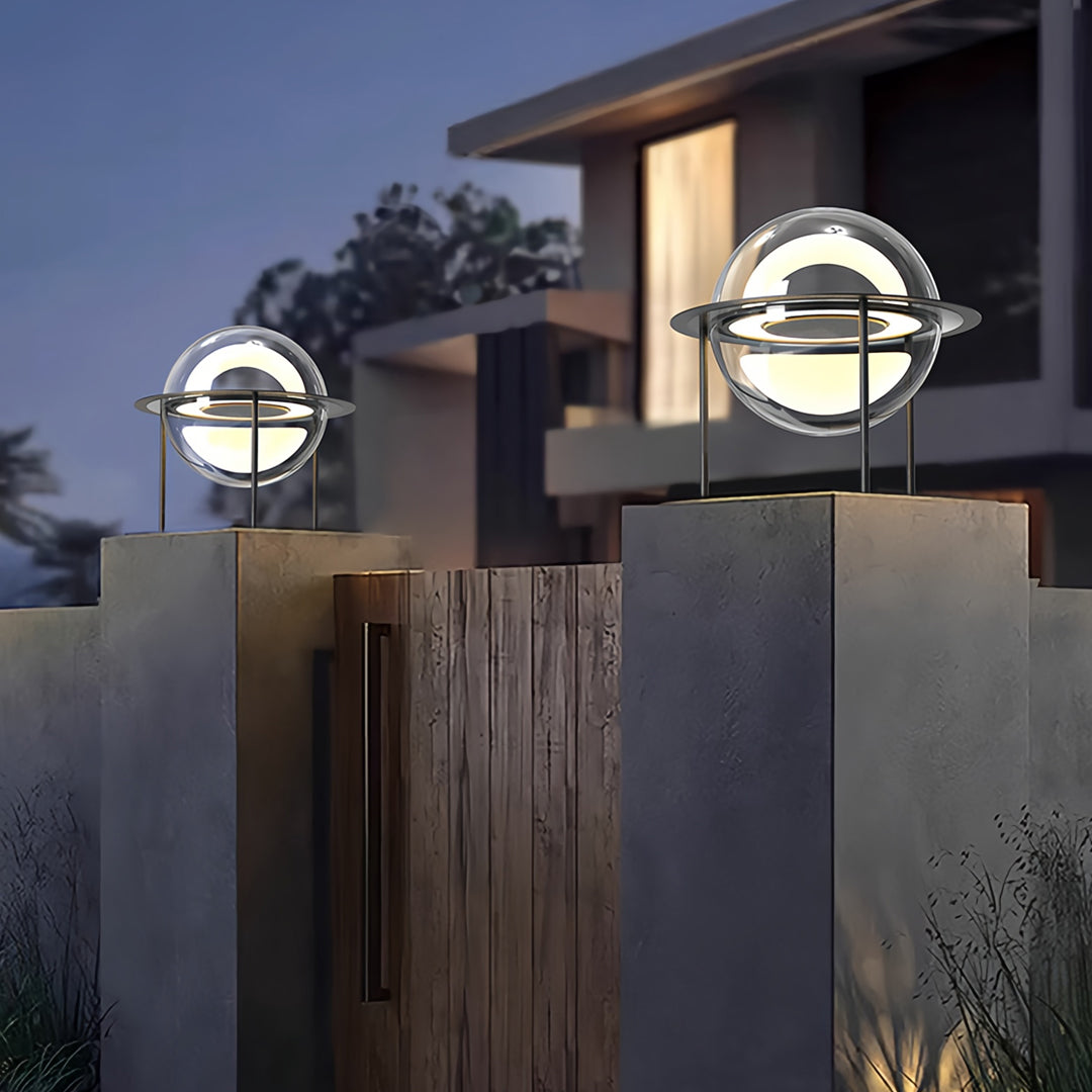 WINDSOR SOLAR GLOBE LANTERN FOR OUTDOOR GARDEN