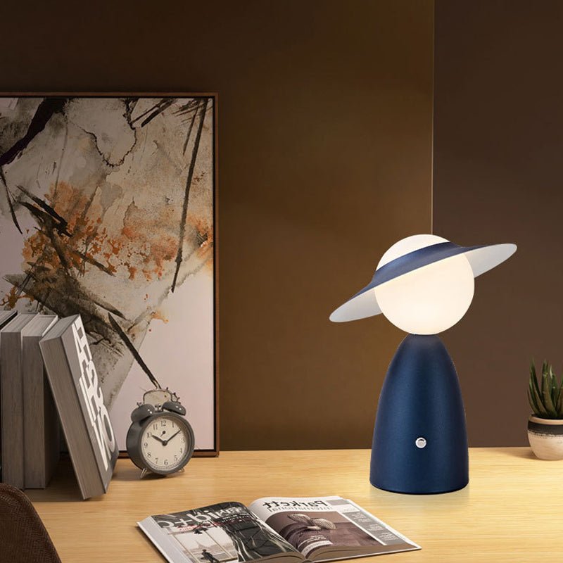 FENWICK GLOWING GARDEN SENTINEL TABLE LAMP