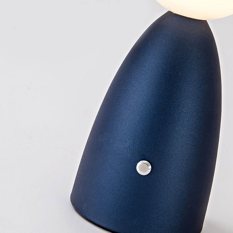 FENWICK GLOWING GARDEN SENTINEL TABLE LAMP