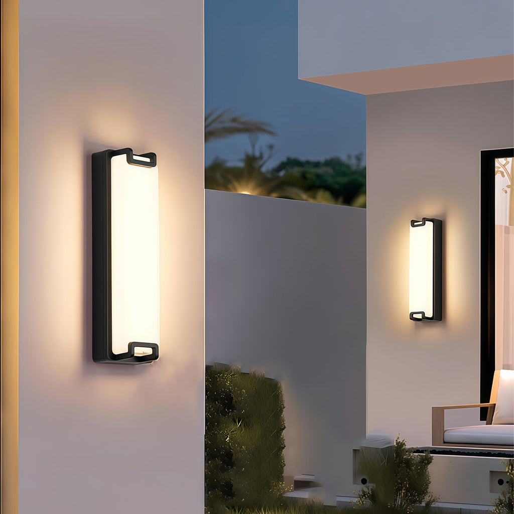 BRYANT BLACKSTONE OUTDOOR ILLUMINATOR