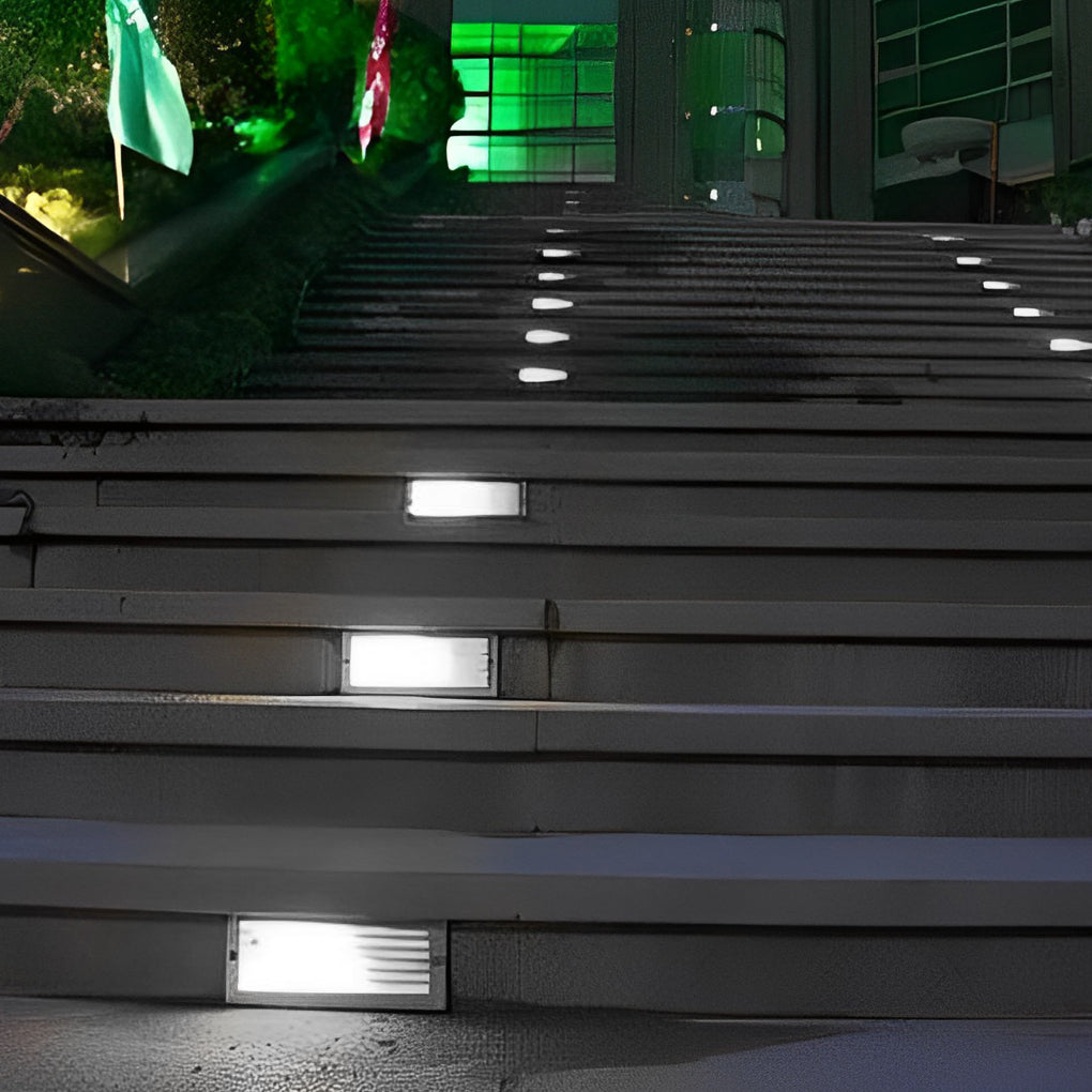 RAVENSCROFT LED STAIRWAY EMBEDDED LANTERNS