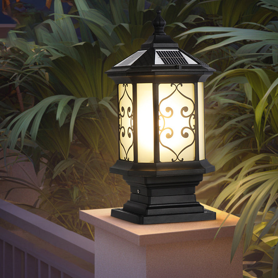 WINDSOR GARDEN PIER ILLUMINATOR - European-Inspired Waterproof Outdoor Light Fixture