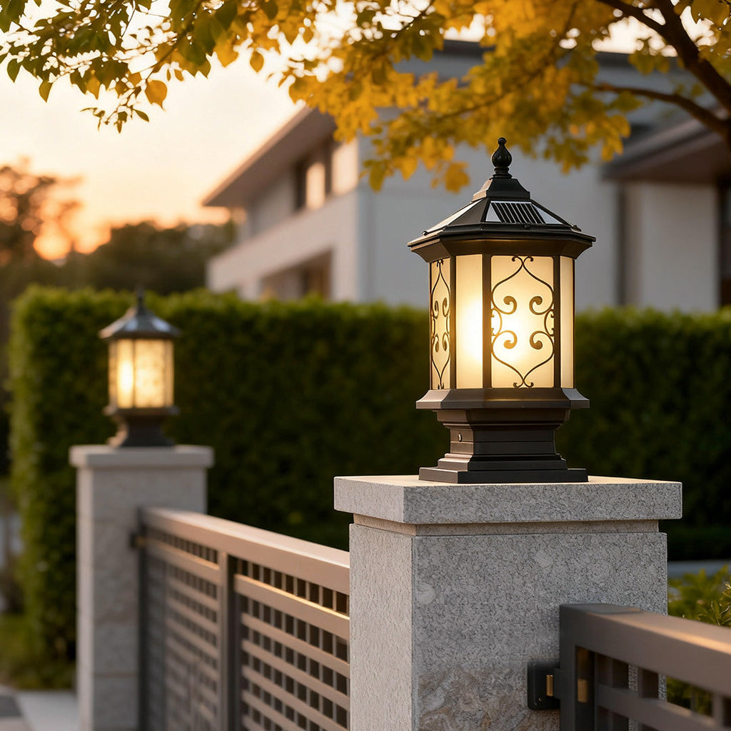 WINDSOR GARDEN PIER ILLUMINATOR - European-Inspired Waterproof Outdoor Light Fixture