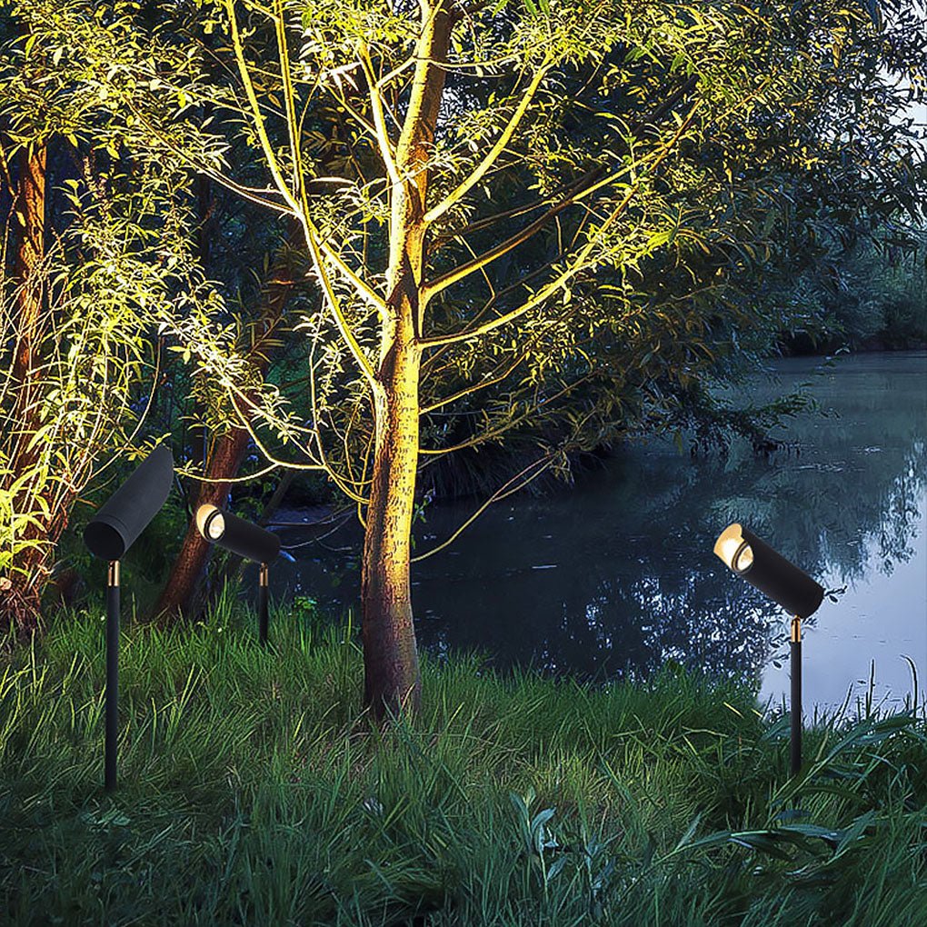 RAVENSCROFT GARDEN SPOTLIGHTS WITH WEATHERPROOF DESIGN AND ADJUSTABLE ANGLES