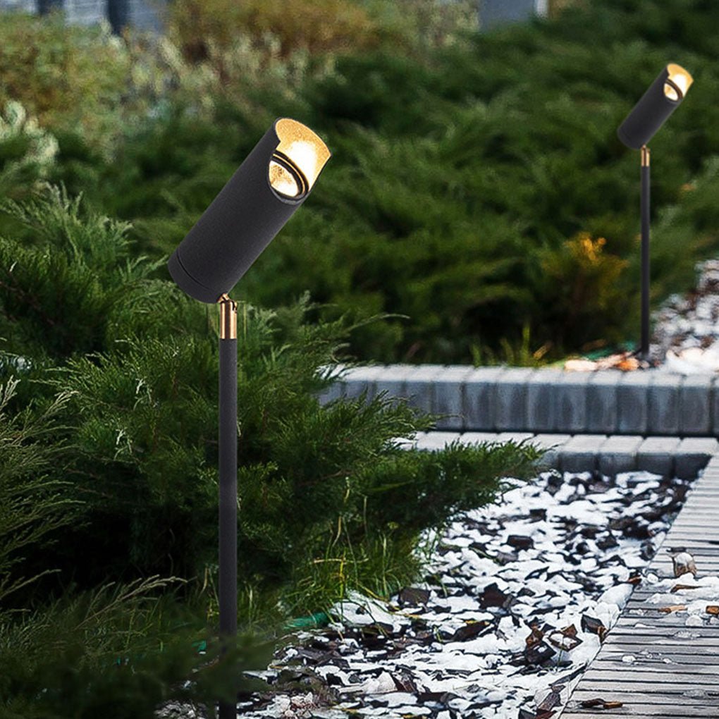 RAVENSCROFT GARDEN SPOTLIGHTS WITH WEATHERPROOF DESIGN AND ADJUSTABLE ANGLES