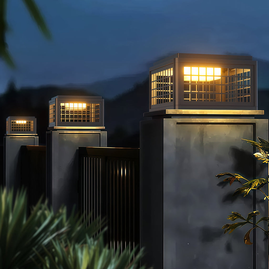 RAVENSDALE WEATHERPROOF GARDEN COLUMN LIGHT