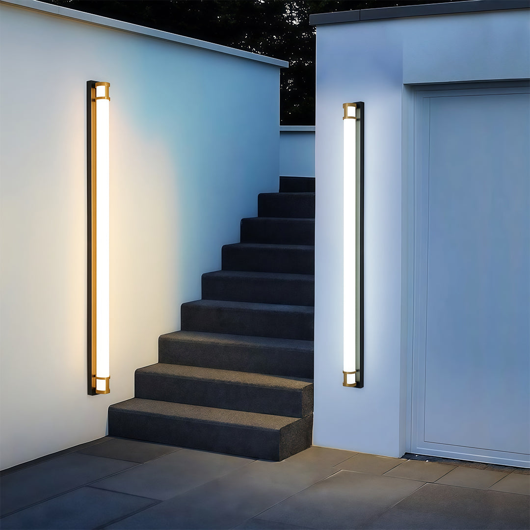 WINCHESTER RAY LINEAR OUTDOOR WALL LIGHT