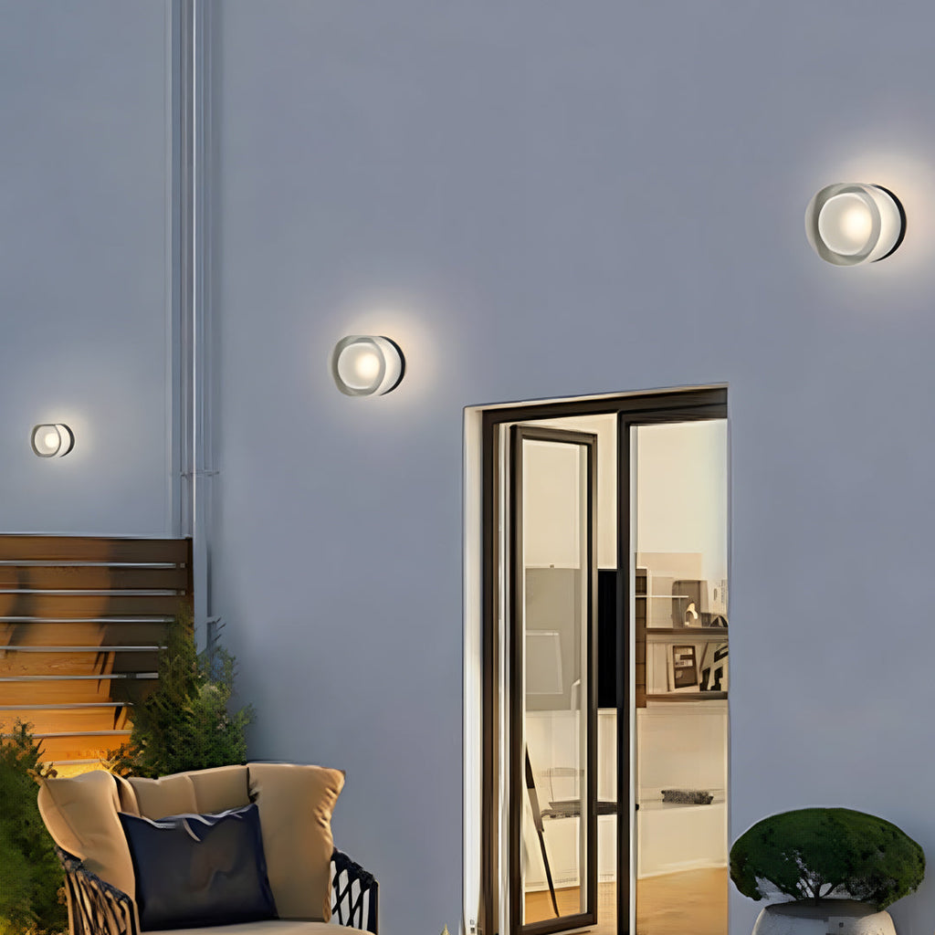 WINTHORPE WEATHERPROOF GARDEN WALL LANTERN