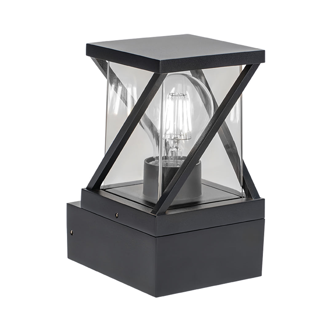 WINTHORPE ALUMINUM OUTDOOR WALL LIGHTING FIXTURE
