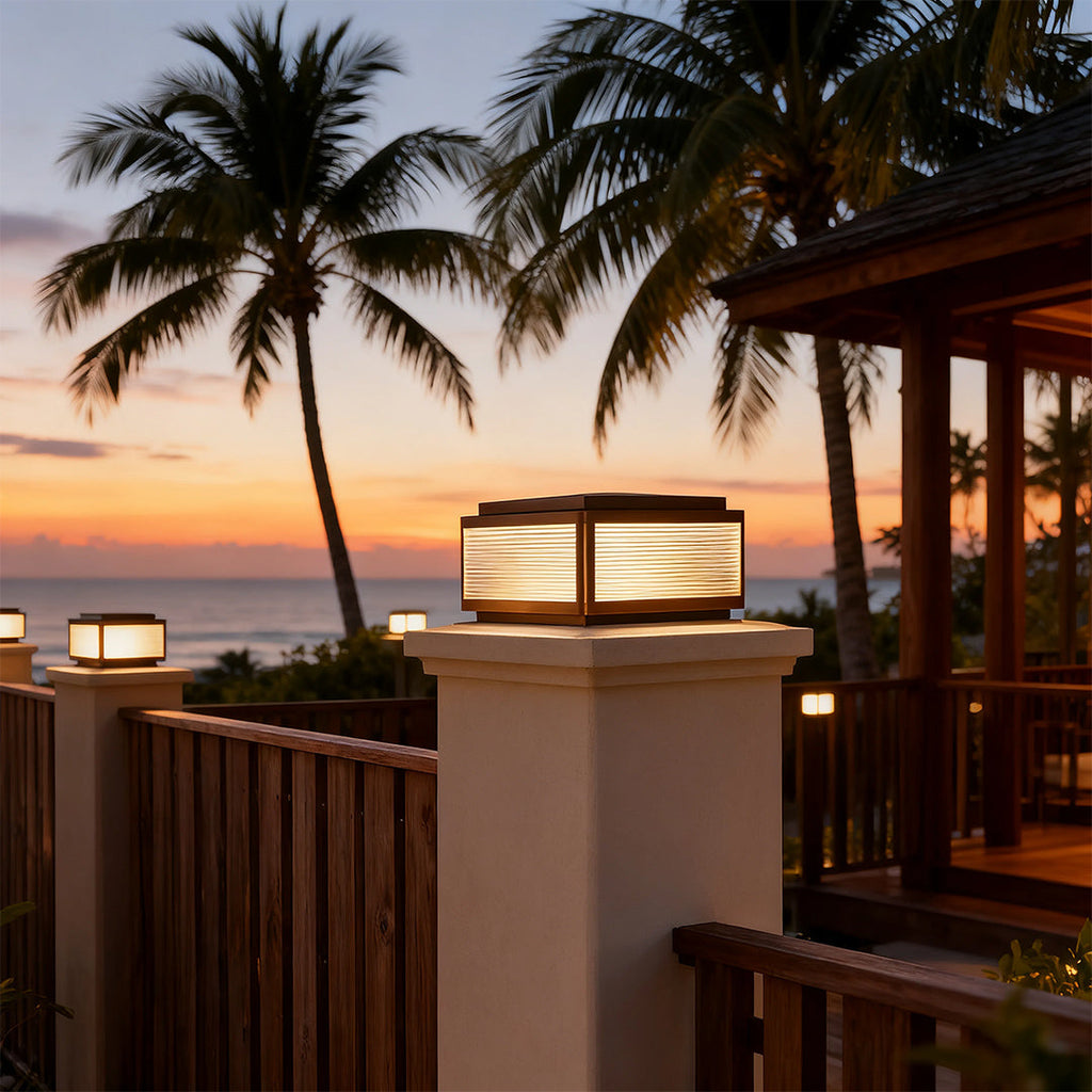RAVENHURST WEATHERPROOF COLUMN LANTERN