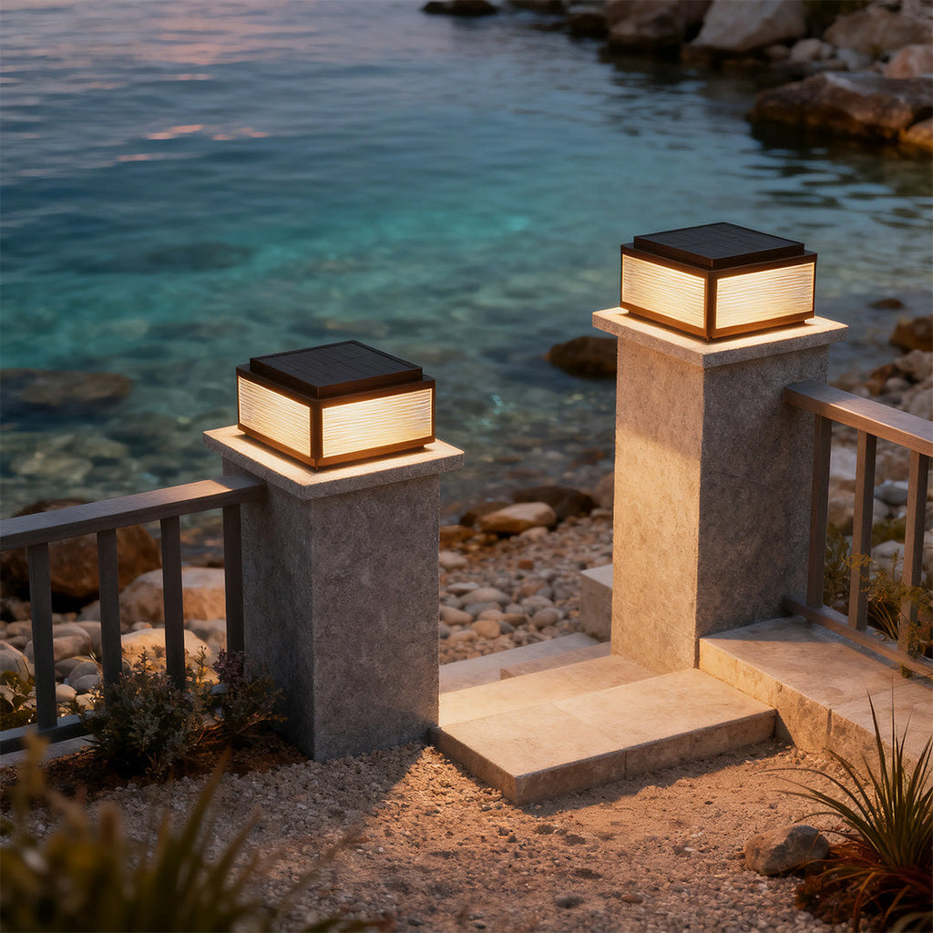 RAVENHURST WEATHERPROOF COLUMN LANTERN