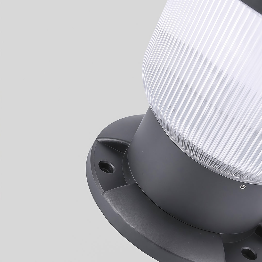 WINDSOR GARDEN HAVEN WATERPROOF PILLAR LIGHT