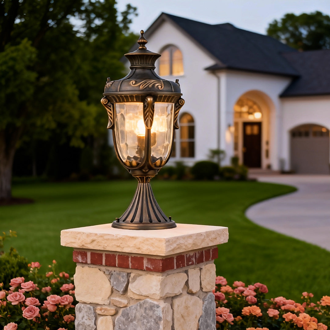 WINDSOR RAINPROOF GARDEN COLUMN LANTERN