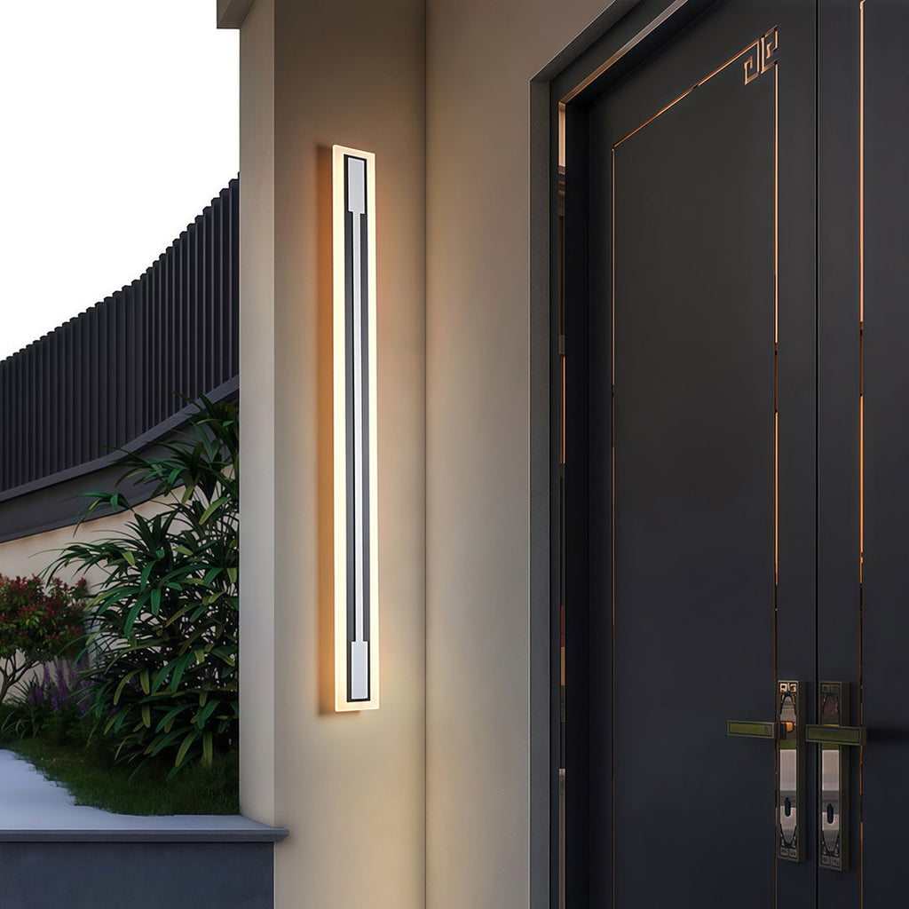 RAVENSWORTH WATERPROOF LINEAR WALL LANTERN