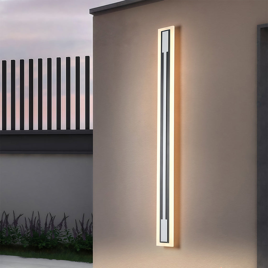RAVENSWORTH WATERPROOF LINEAR WALL LANTERN